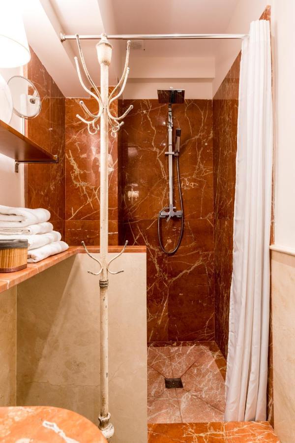 Quevedo Suite Sevilla Exterior foto